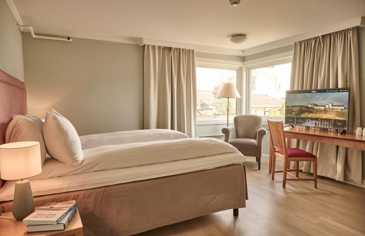 Sola Strand Hotel - Housity