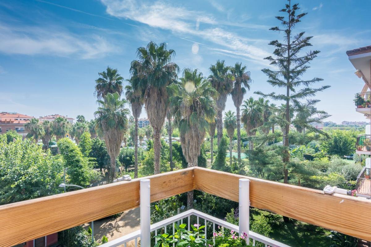 HomeHolidaysRentals Amaral - Housity