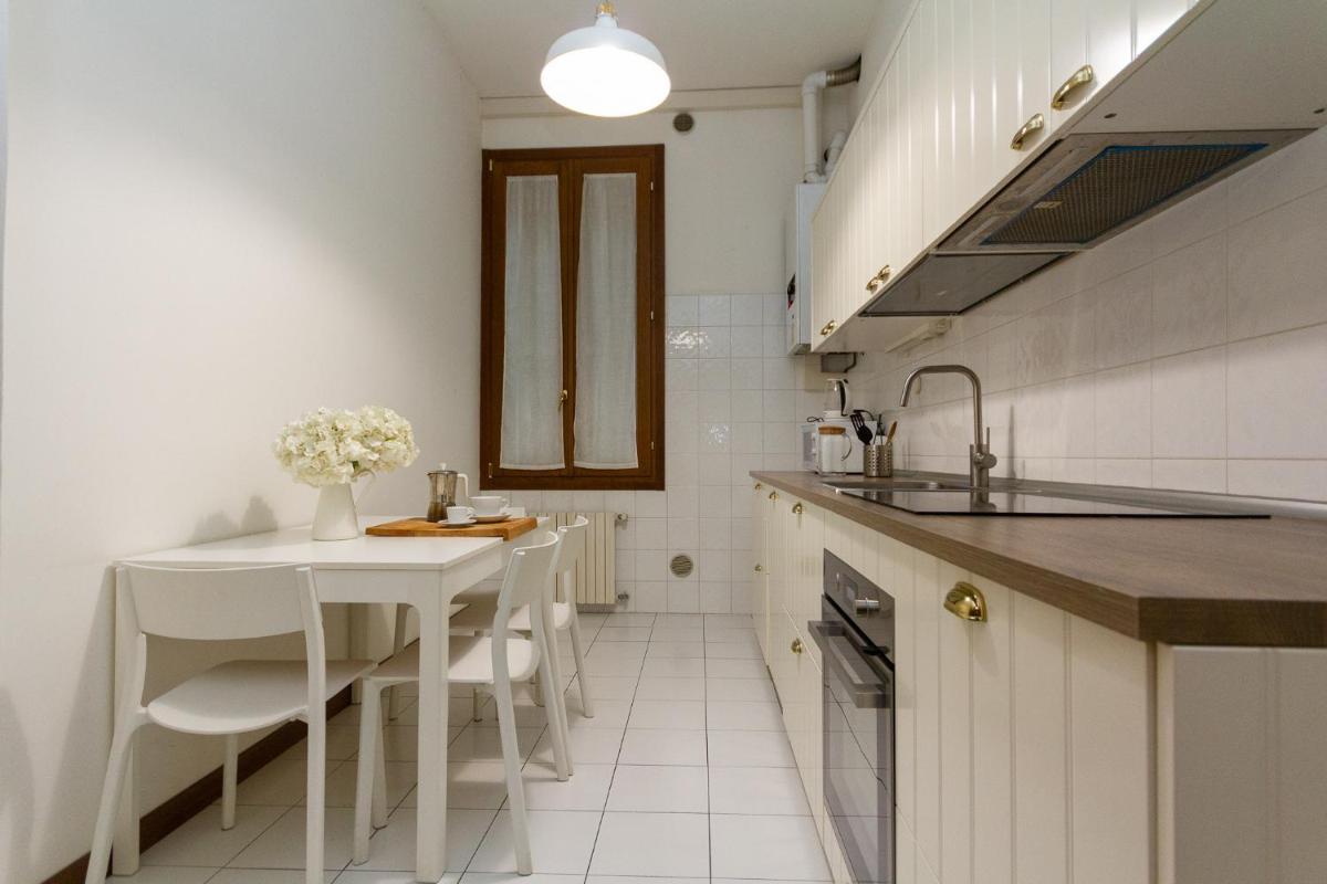 Suitetrails - Yourbanflat Santa Giustina Apt
