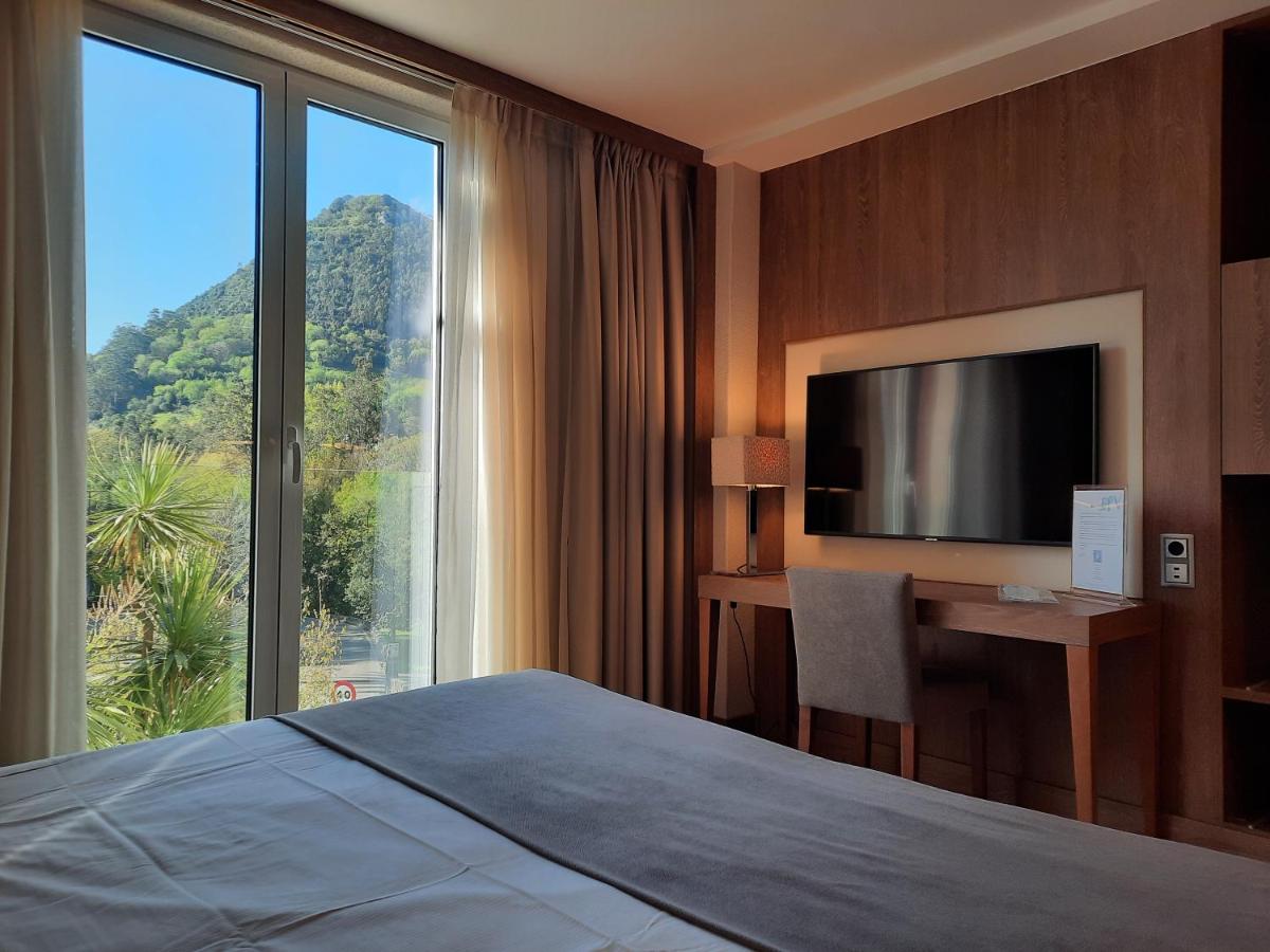 Cama o camas de una habitación en Gran Hotel Balneario De Puente Viesgo