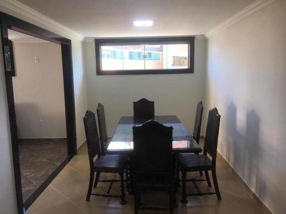 Excelente casa com área gourmet - Housity
