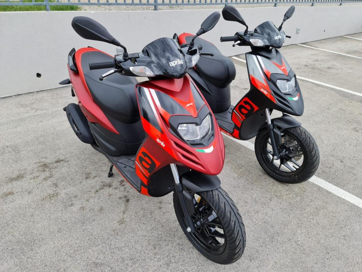 Magnificent Villa Tango with 8 Bedrooms - Housity