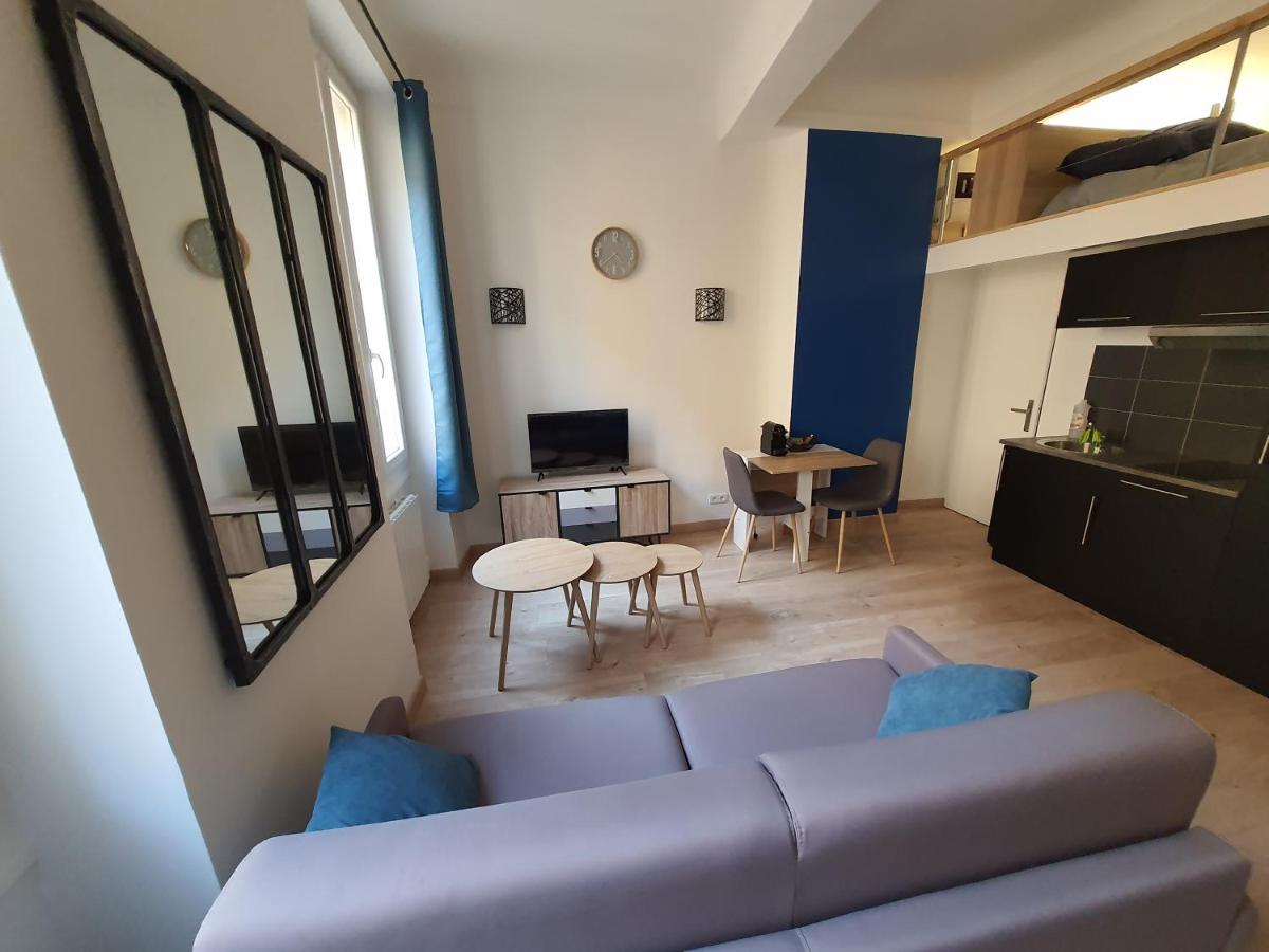 Hypercentre - Studio rénové pour 4 Pers - Housity