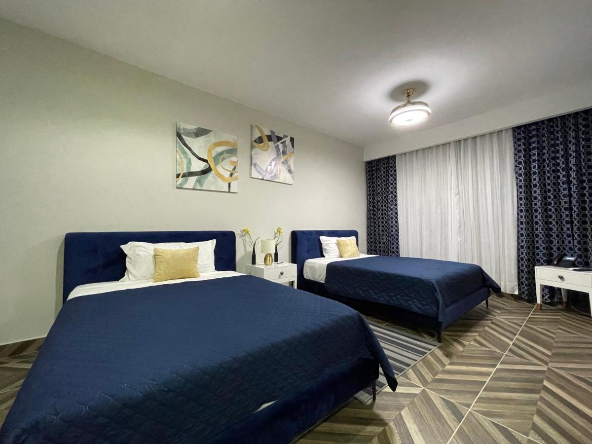 Suitetrails - Hotel Monarca