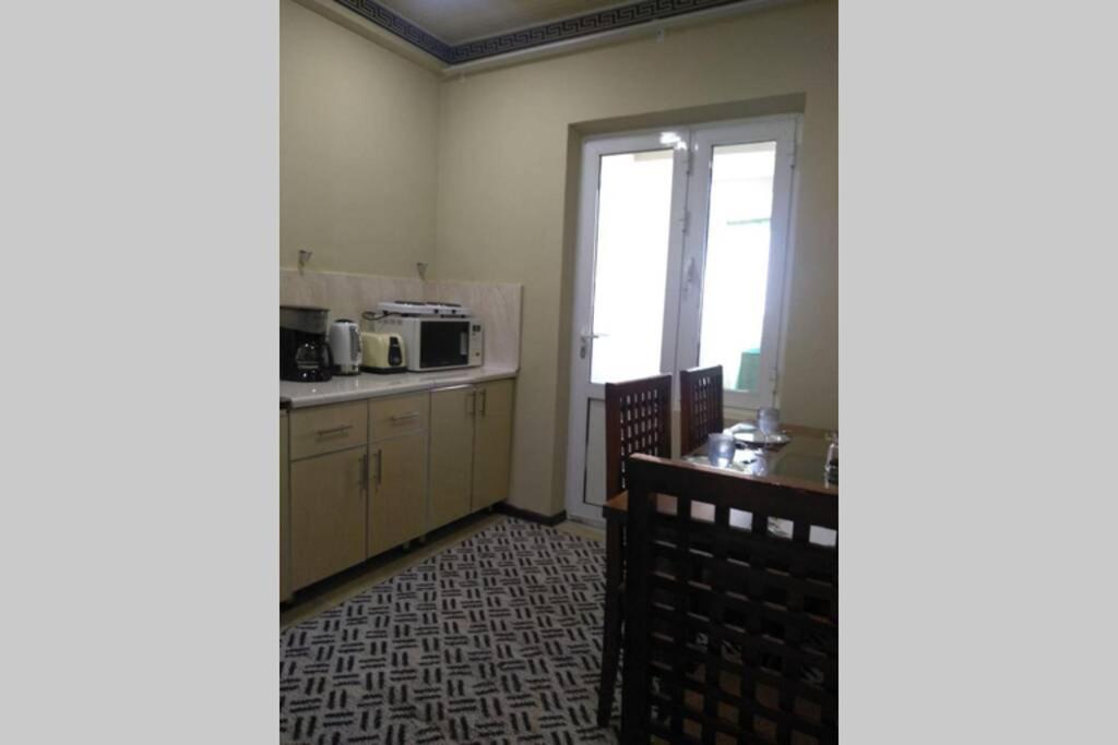 City Centre HAMZA 1 min Metro 2 bed Apartment. NEW - Housity