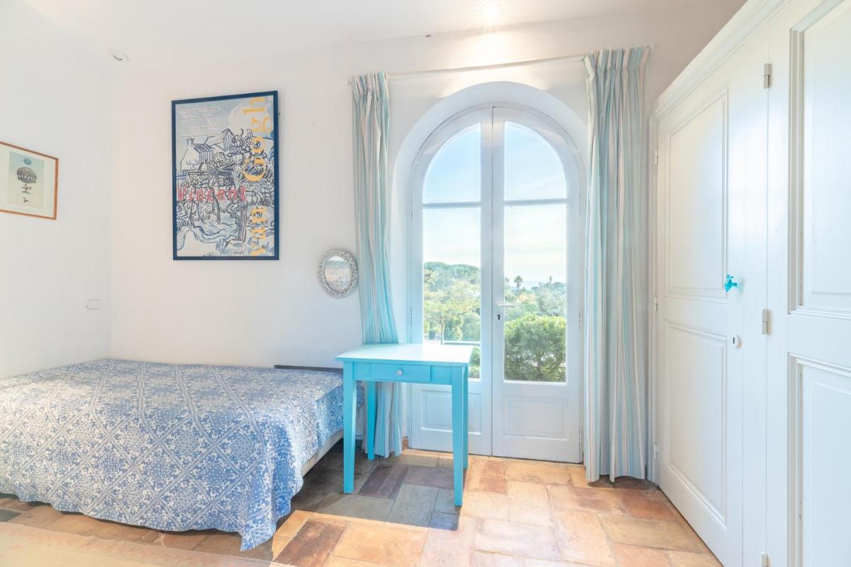 Villa élégante à Ramatuelle + Piscine - Housity