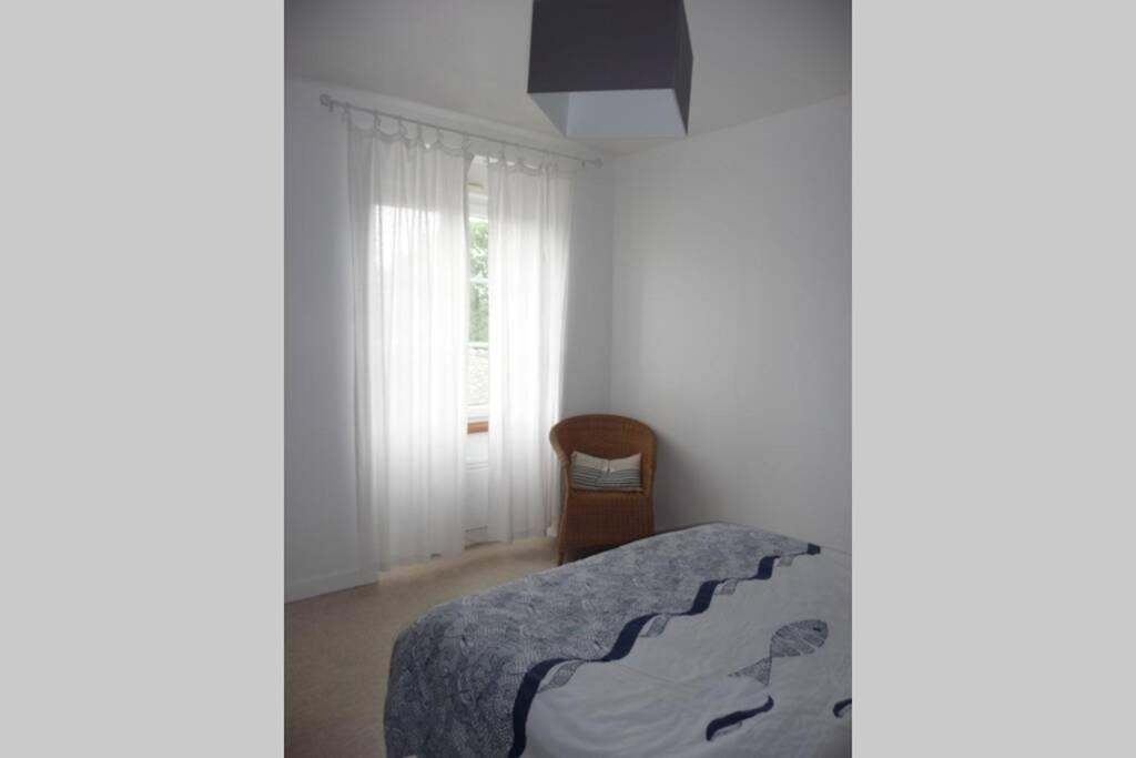 12 1er étage/jardin Les Gîtes Bigoudens - Housity