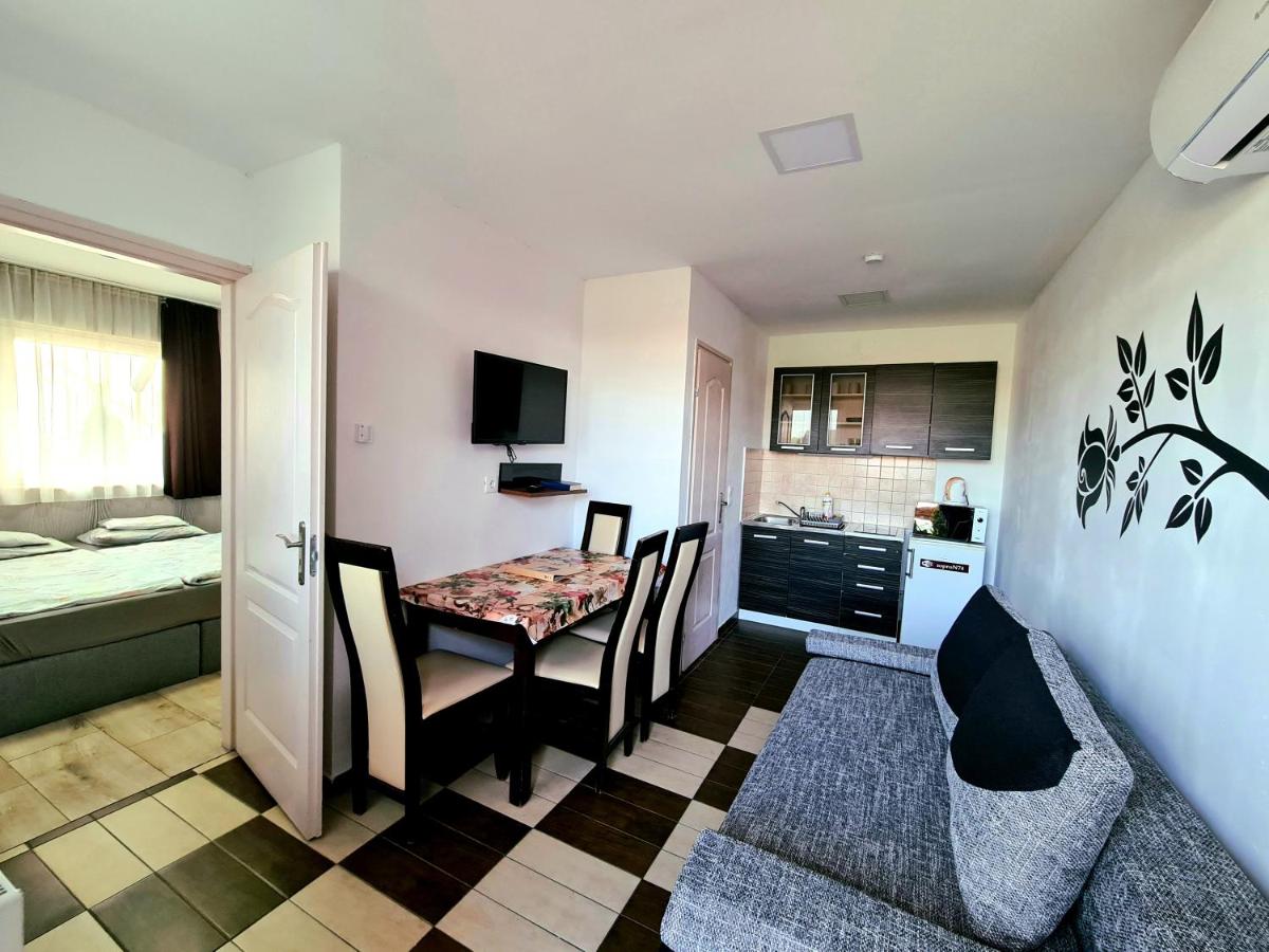 Marika Apartman Sopron - Housity