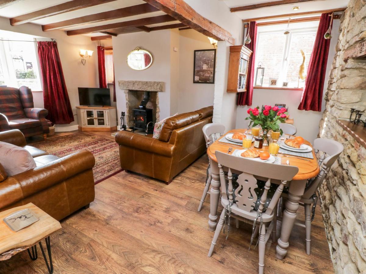 The Lodge - Housity