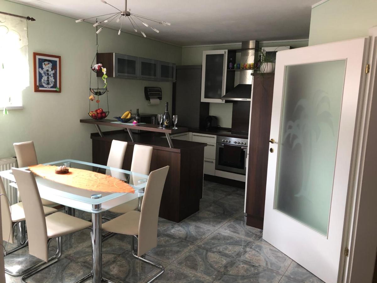 Ferienwohnung Stiftsgartenblick - Housity