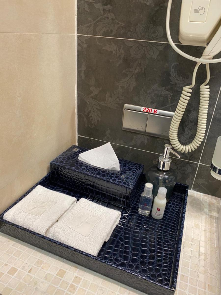 Hotel Feride - Housity
