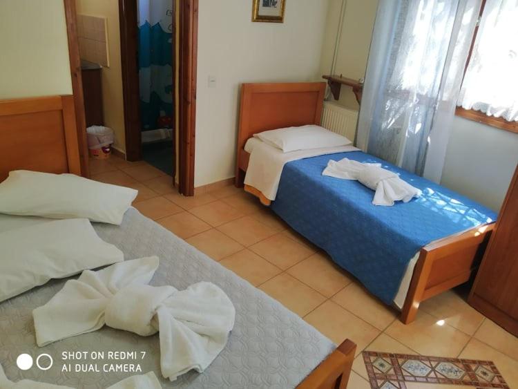 Menelaos Apartments - Housity