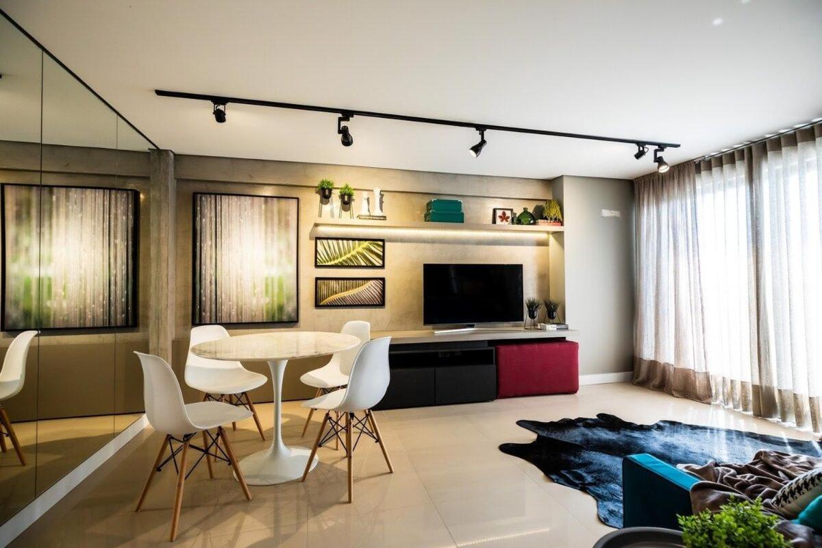 Maravilhoso Apt novo super bem decorado no centro - Housity