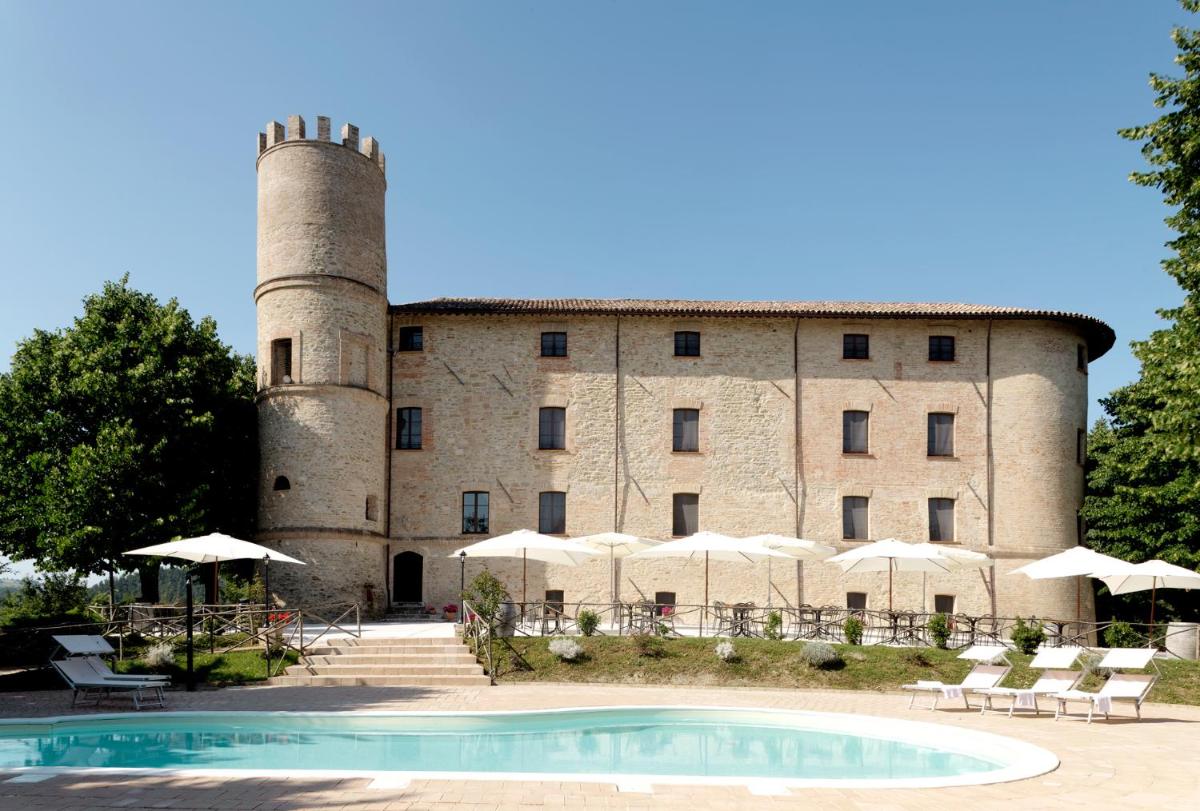 Castello di Baccaresca - Housity