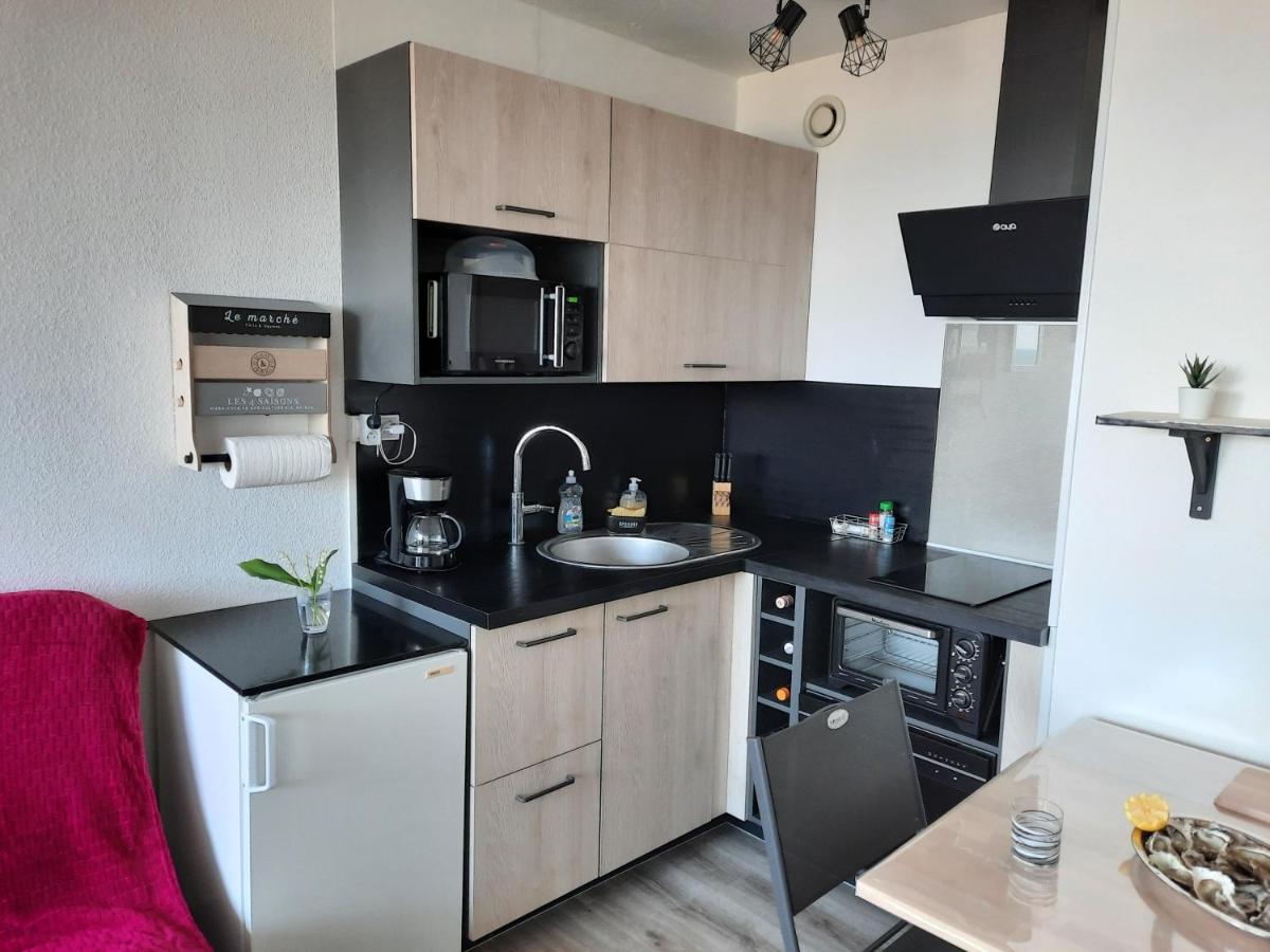 Vue superbe sur l'océan, studio et stationnement - Housity