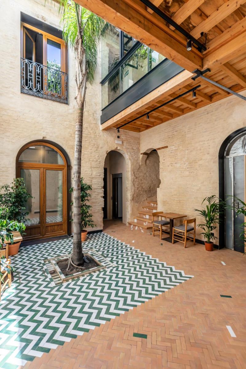 Santa Clara Suites Sevilla - Housity