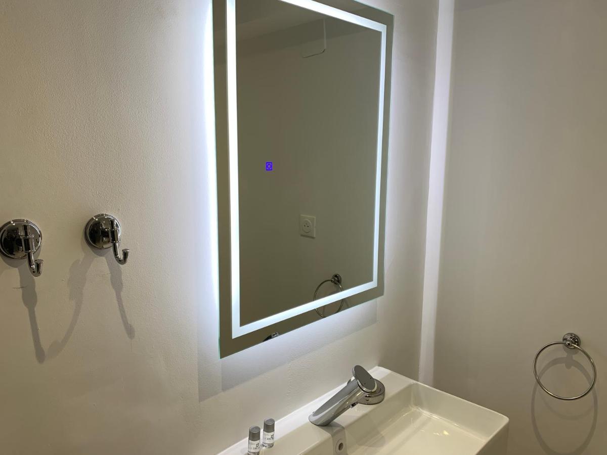 Nanterre Room - Housity