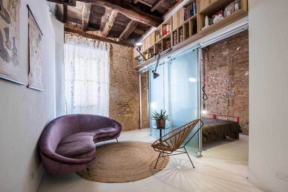 Refe Nero - Exclusive Suite - Housity