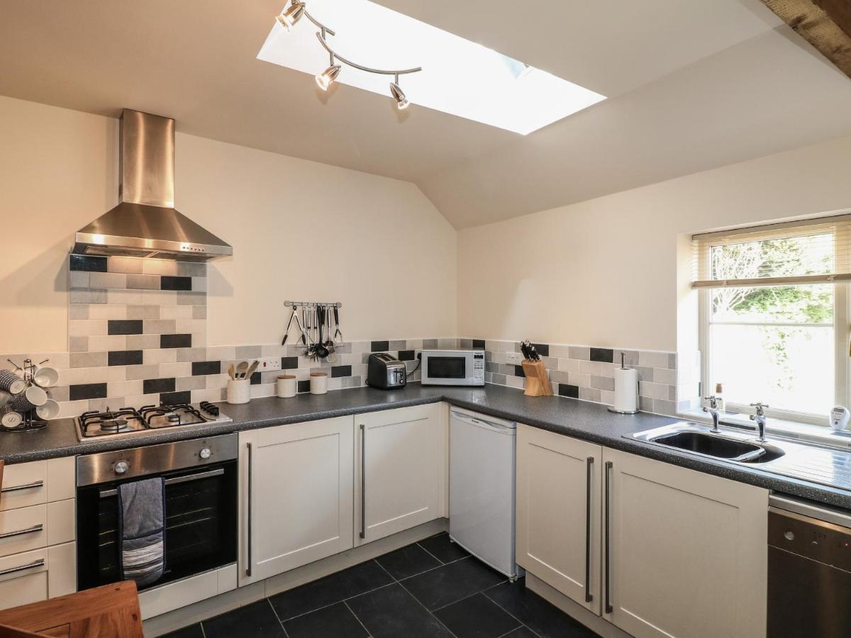 Chestnuts Barn - Housity
