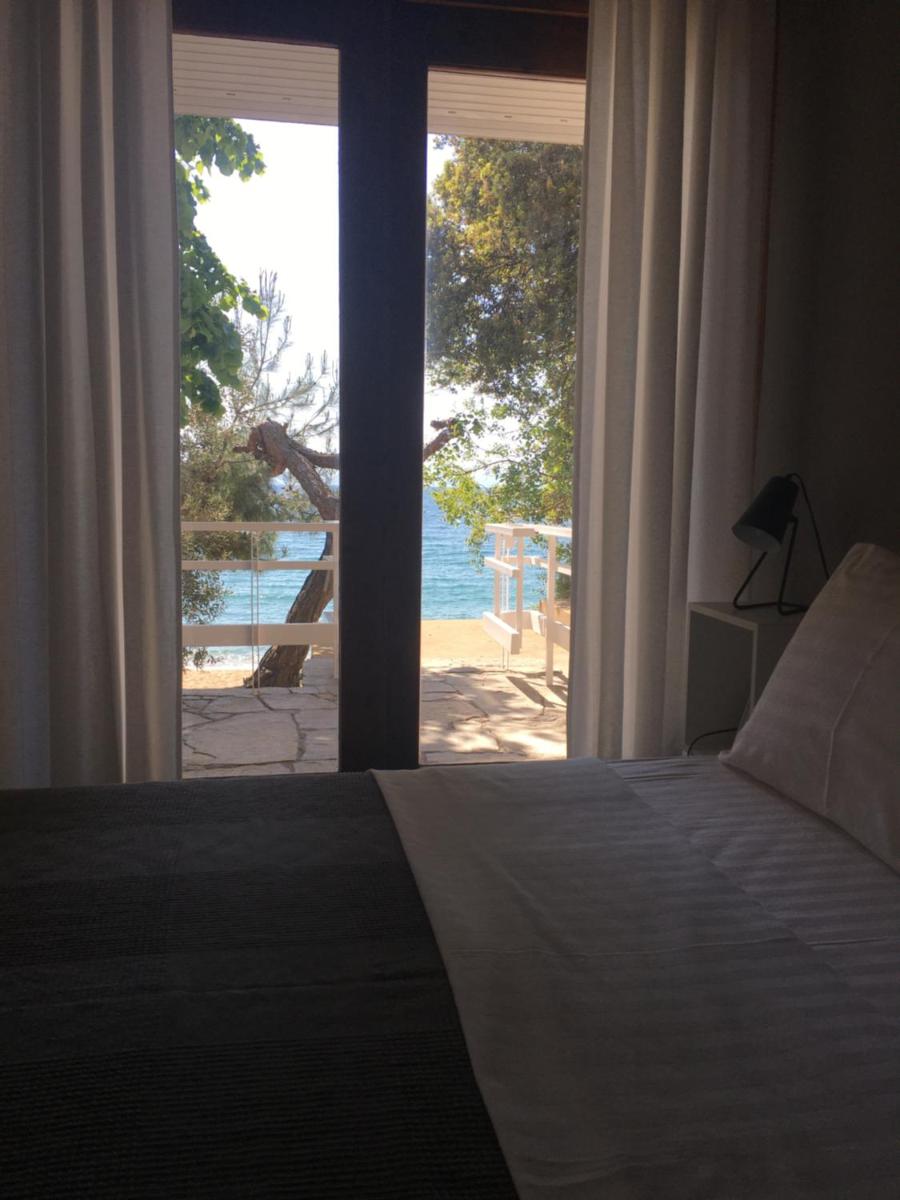 Secret Bay - Housity