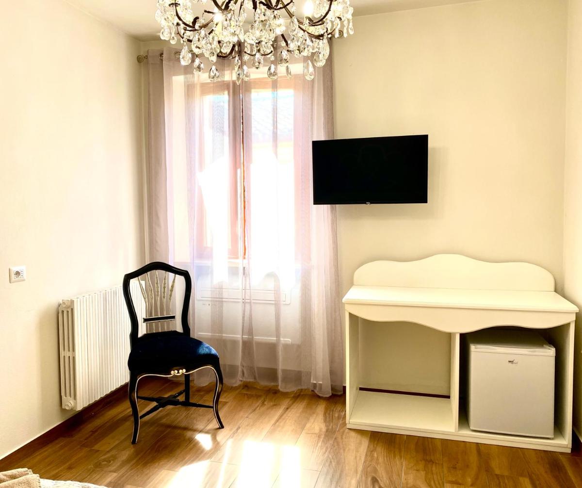Residenza Via Rocca Tre - Housity