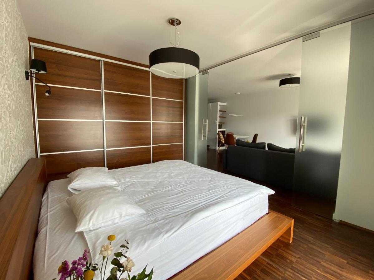 Aravel Old Town Apartments - Housity
