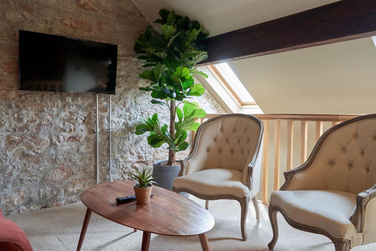 The Langford Inn - Housity