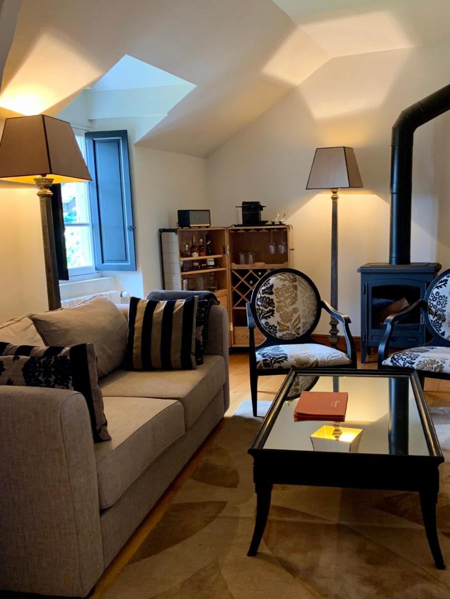 Coin salon dans l'établissement Beaumanoir Small Luxury Boutique Hotel