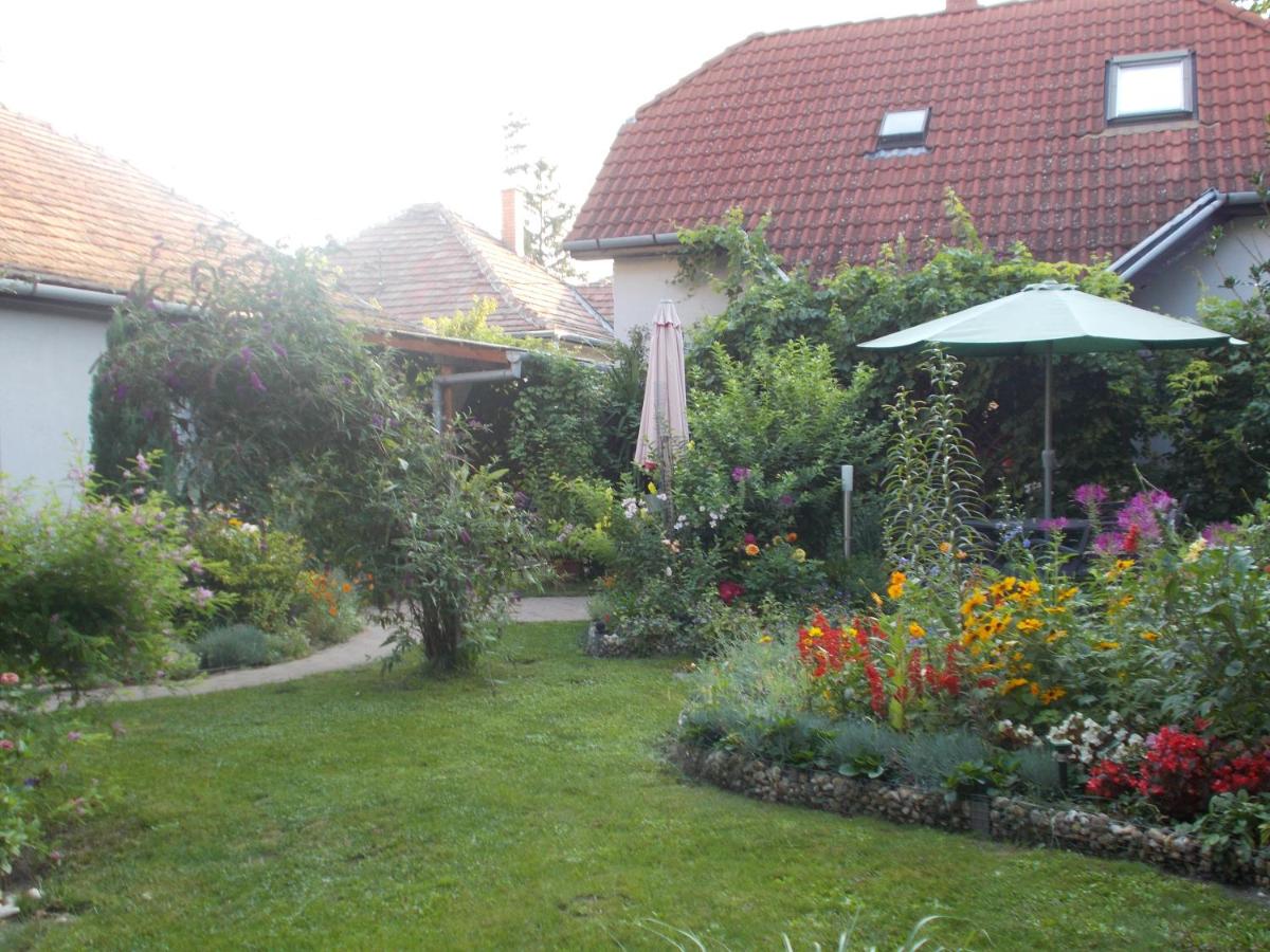 Lenart House 2 - Housity