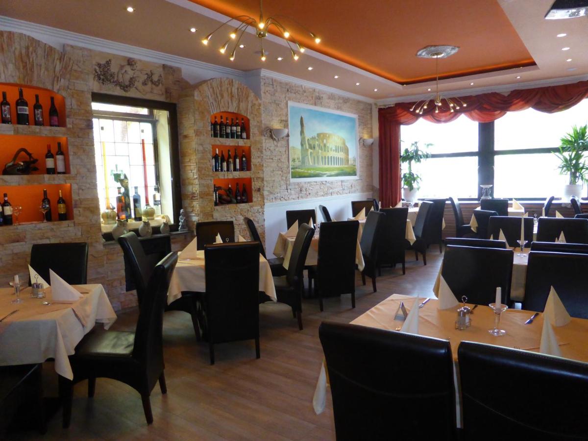 Rheinhotel Zur Krone - Housity