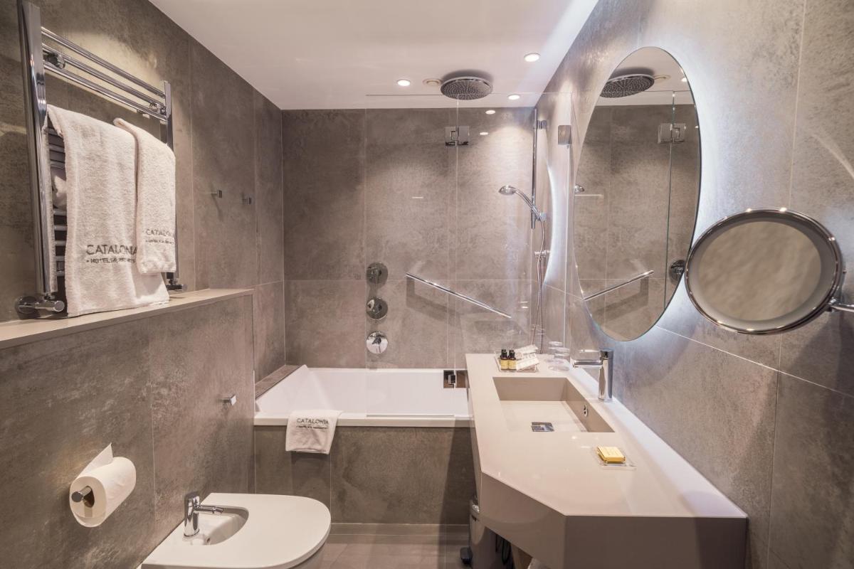 Un baño de Catalonia Gran Vía Bilbao