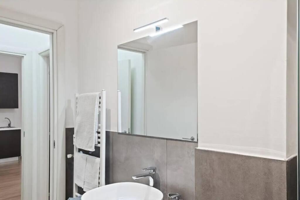 enJoy Home - Ampio bilocale nella Padova Antica - Housity