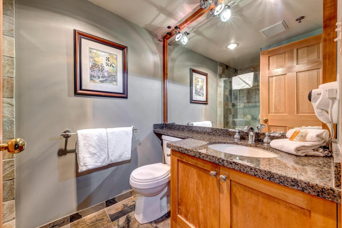 Greystone Lodge 311 Ski-in Out - Housity