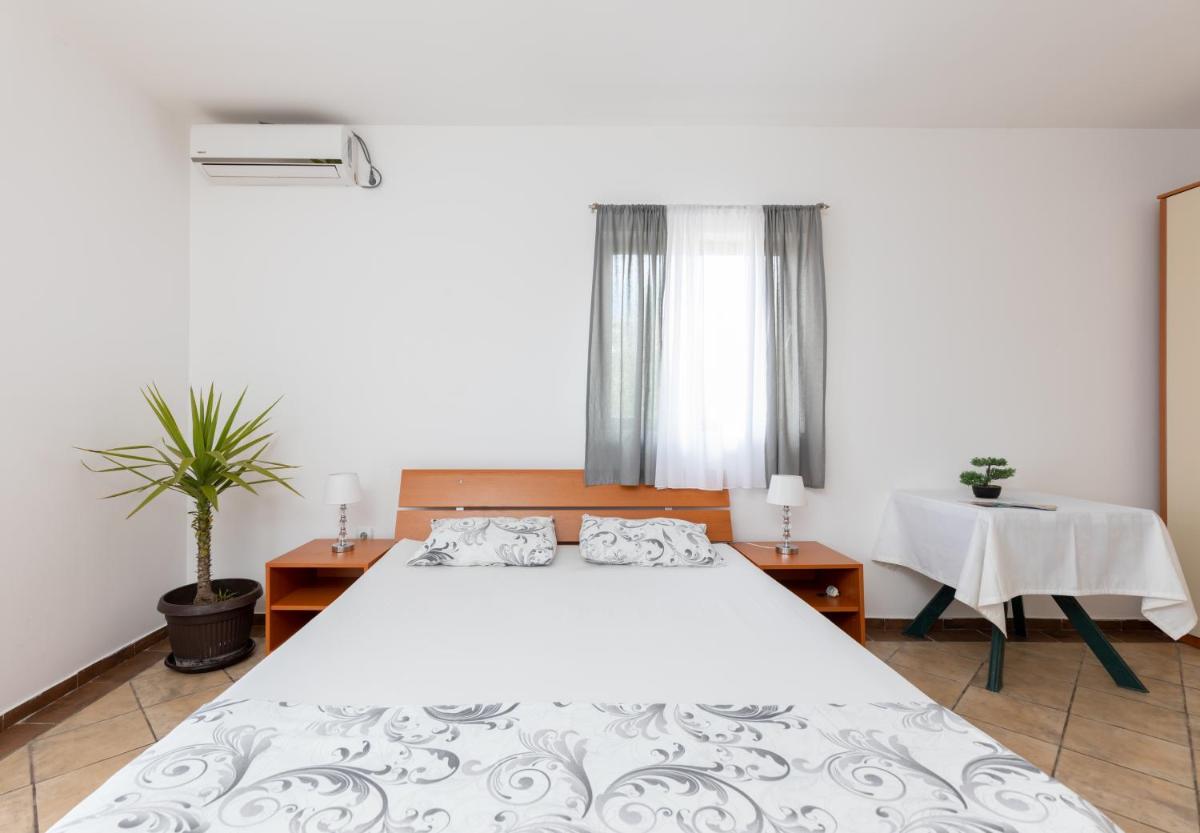 Apartments Bojić - Housity