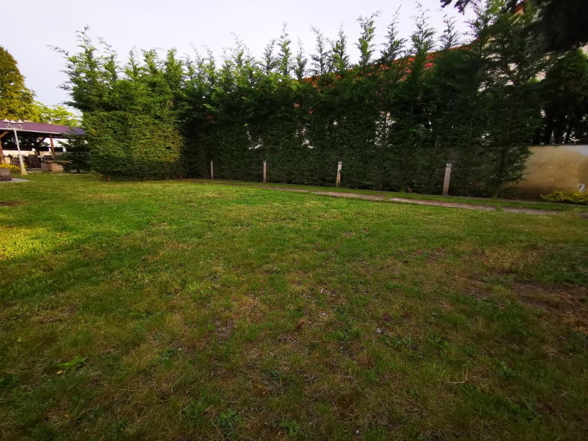 Máté Holiday House - Housity