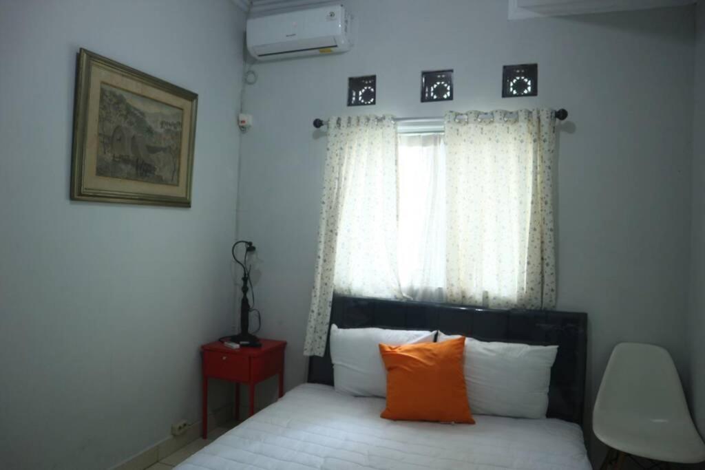 Griya Andini Guest House - Housity