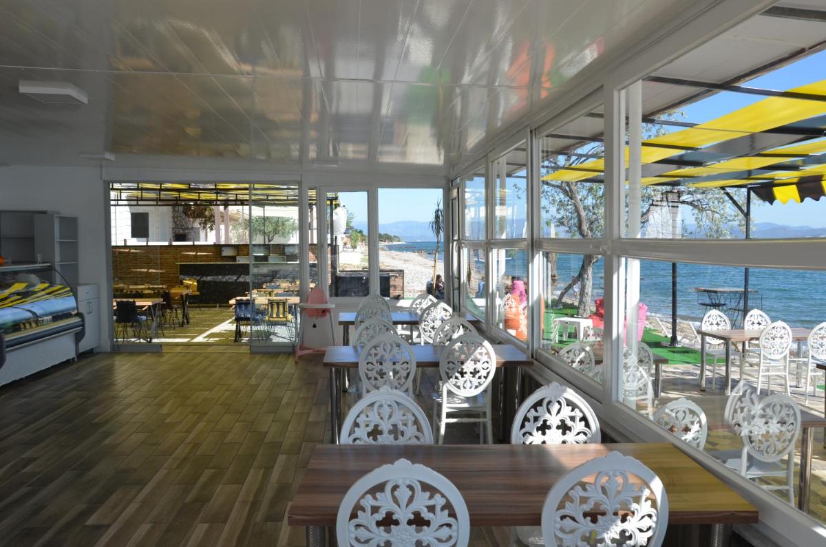 Paradise Beach - Housity