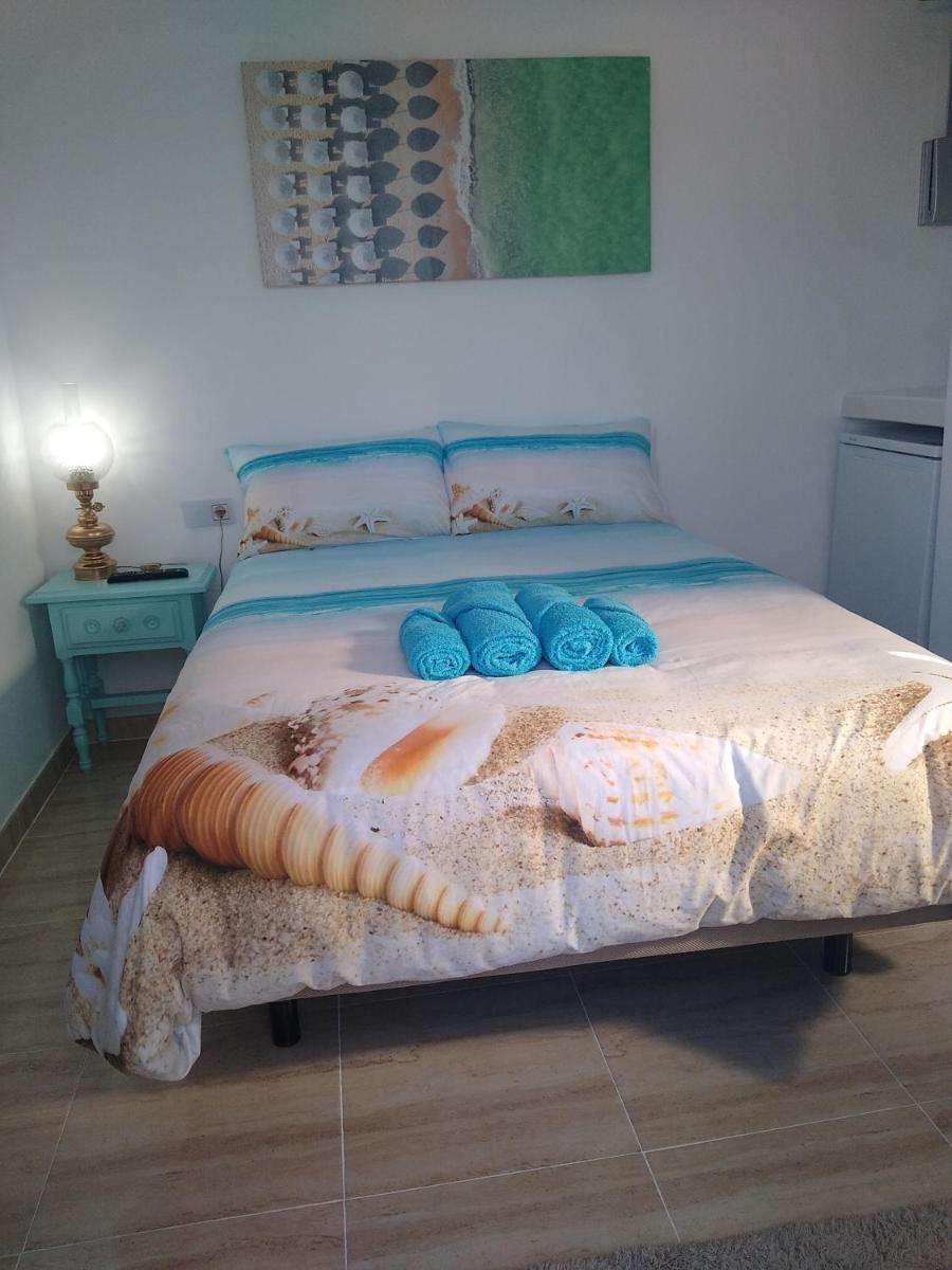 La Isla habitacion independiente con baño privado y jardín - Housity