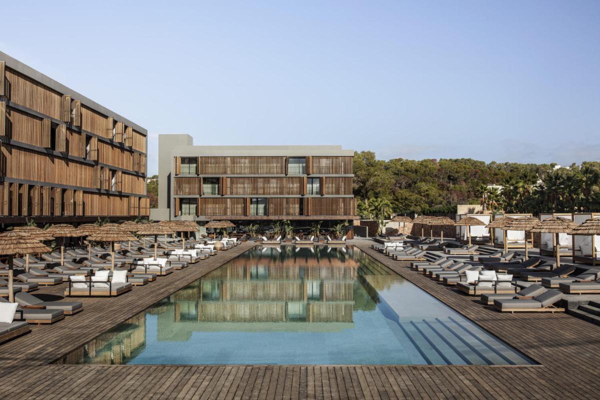 Piscina en o cerca de OKU Ibiza