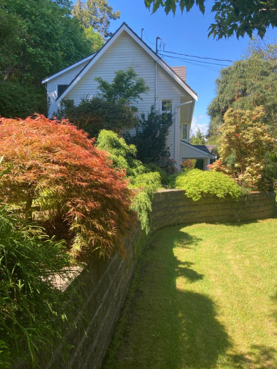 Kye Bay BnB - A Place to Breathe - Housity