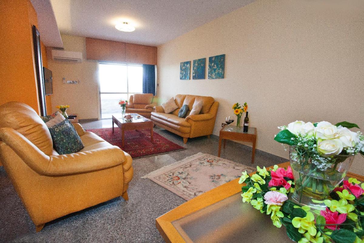 Limassol Hestia Boutique Apartment - Housity