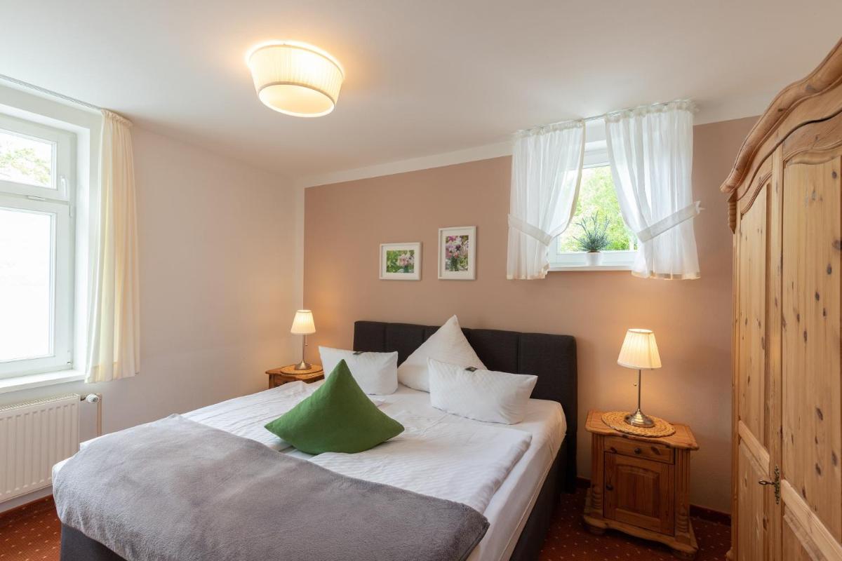 Seehotel Lindenhof - Housity