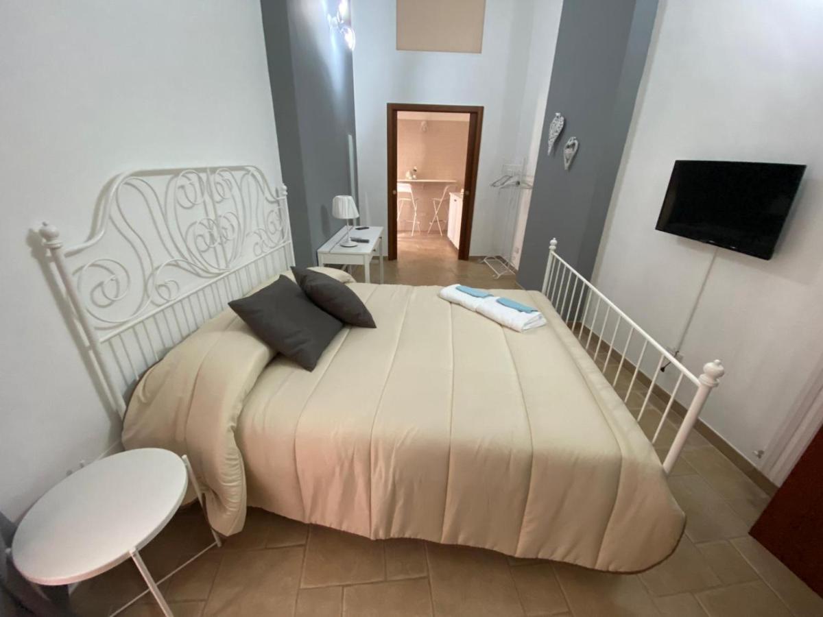 IL CAMPANILE APARTMENTS - Housity