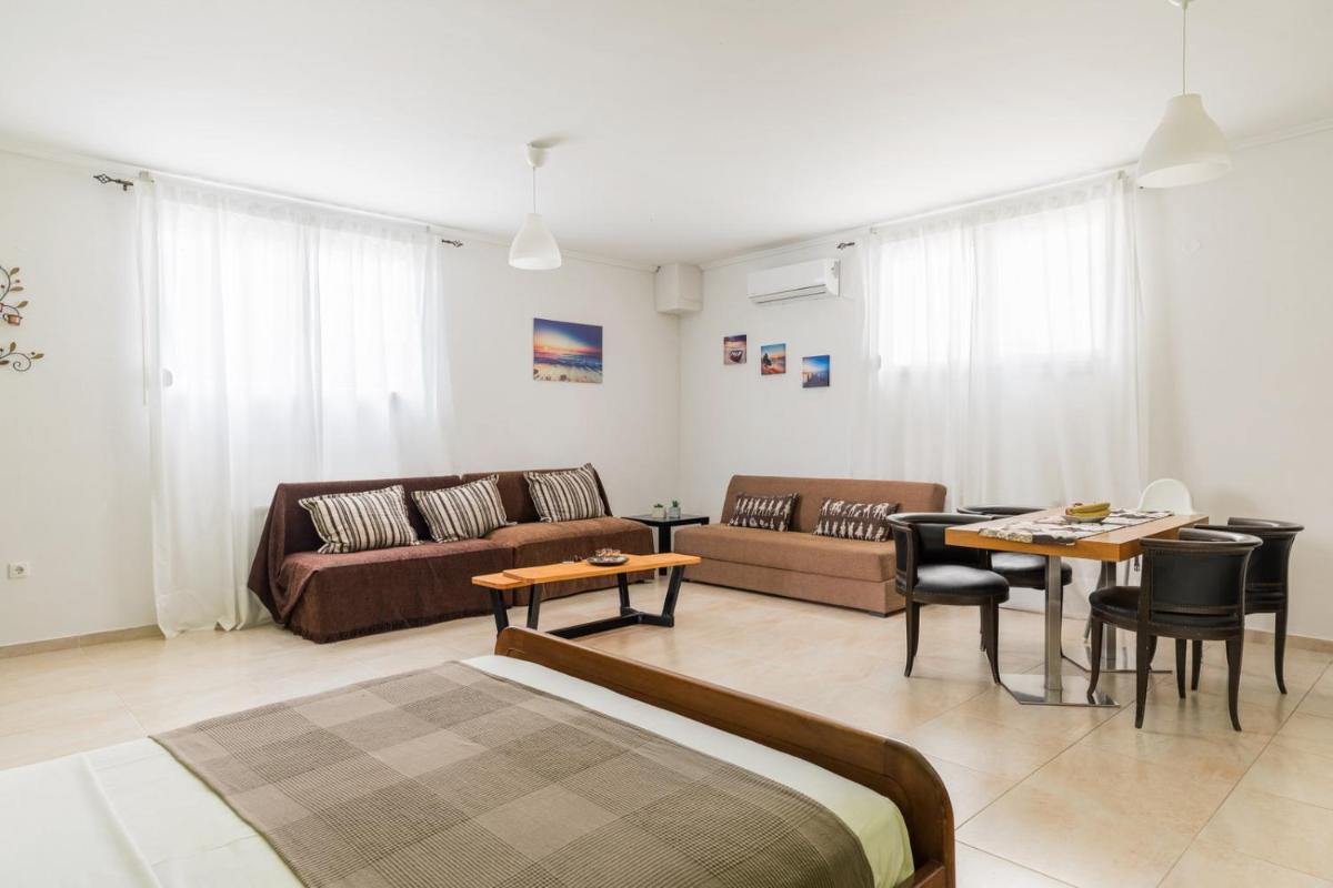 New house in the village - Housity