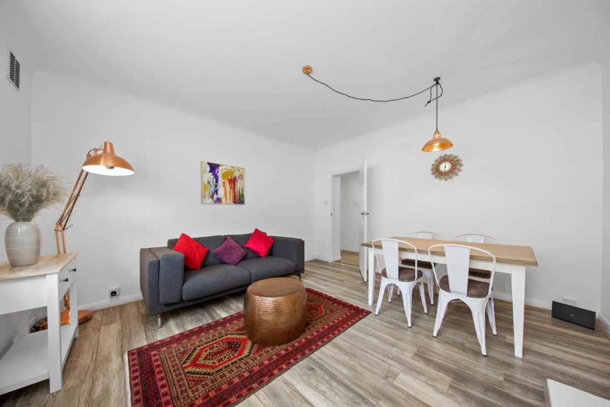 Baker Street Style - Housity