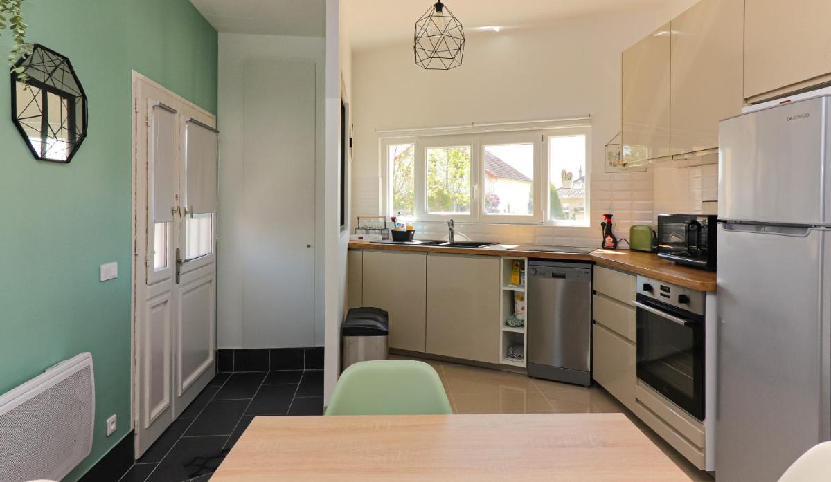 LE Repaire Du Capitaine - Housity