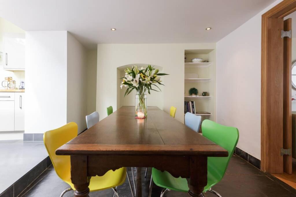 Captains House - Housity