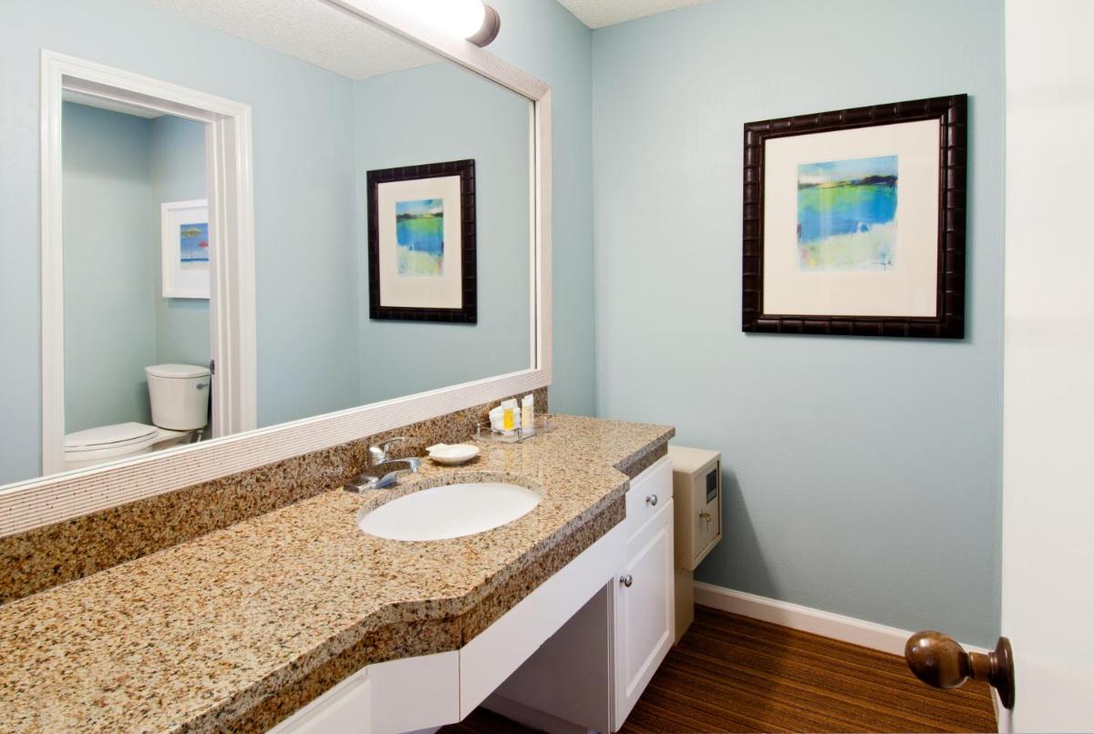 The King and Prince Beach & Golf Resort - Housity