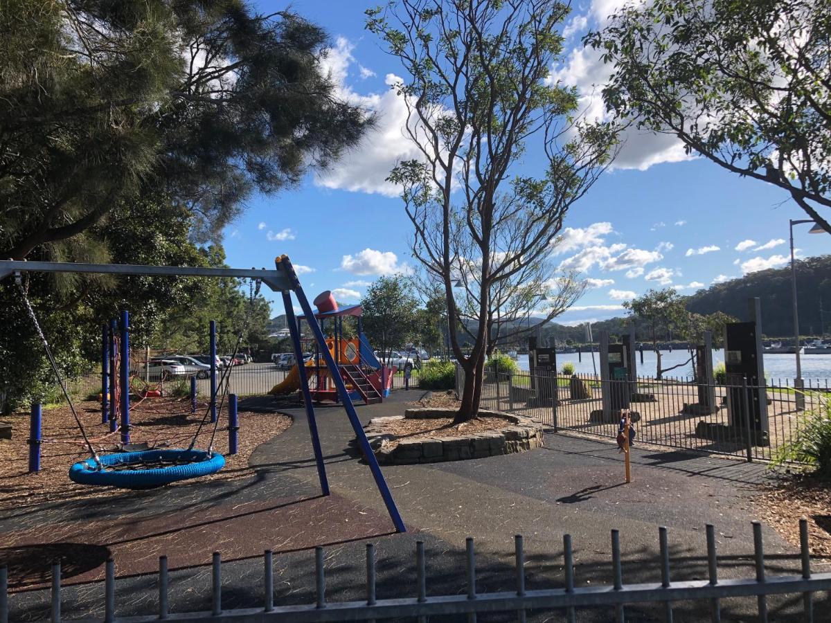 Oasis on the Hawkesbury - Water Views - Housity