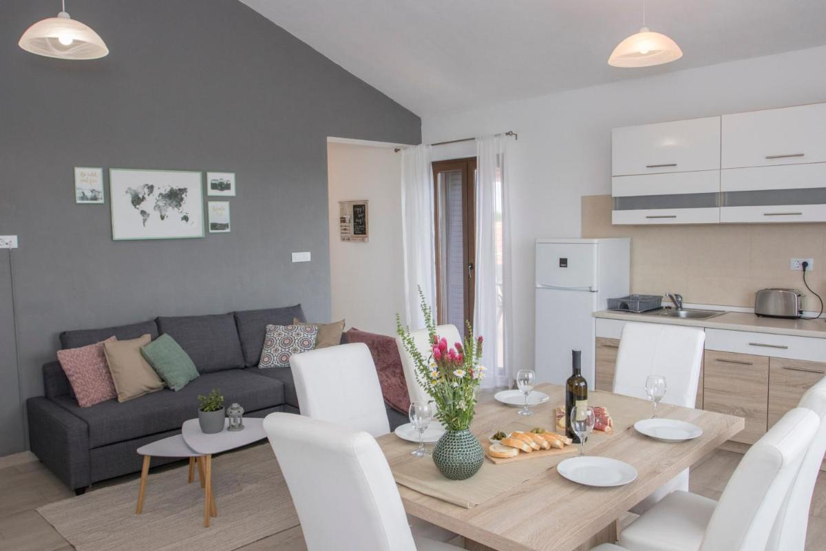 Apartment Mara - Housity